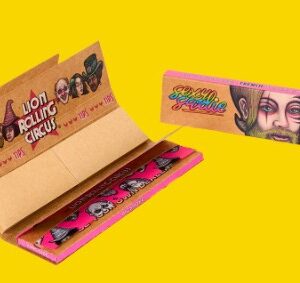 Lion rolling circus Unbleached 1 1/4 + tips